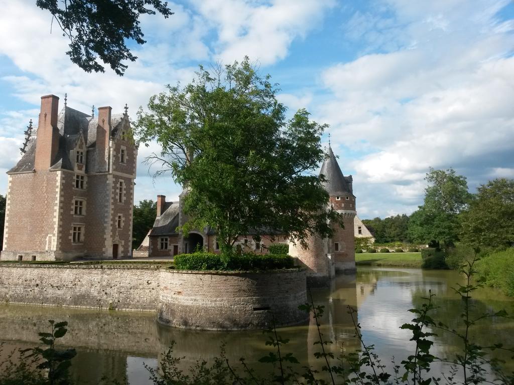 Chateau Du Breuil شيفيرني المظهر الخارجي الصورة